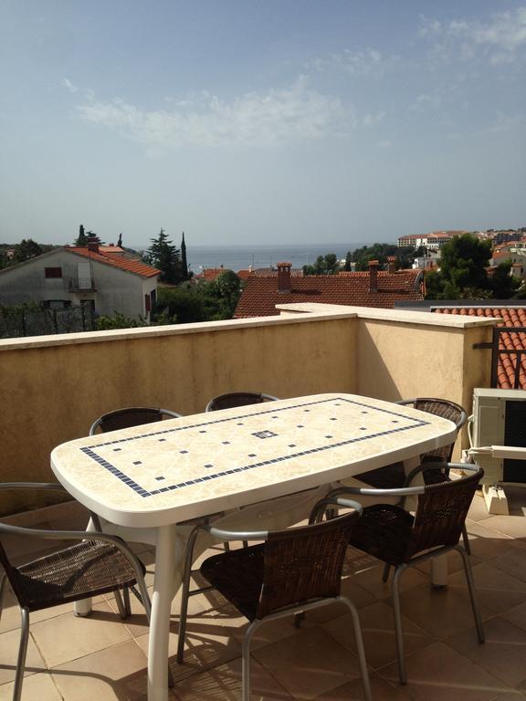 Apartments Villa Kristina PUY Quarto foto